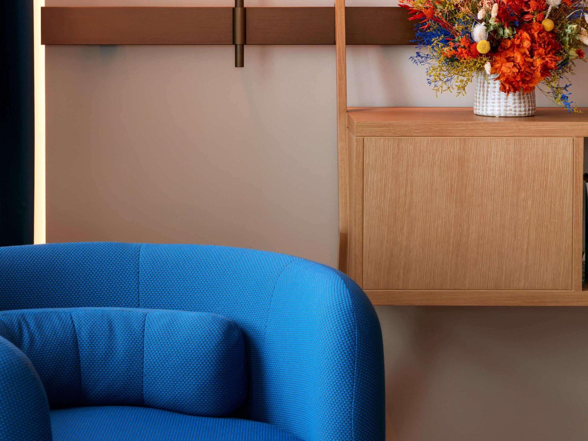 So/ Paris Hotel 외부 사진 Detail of the wall unit